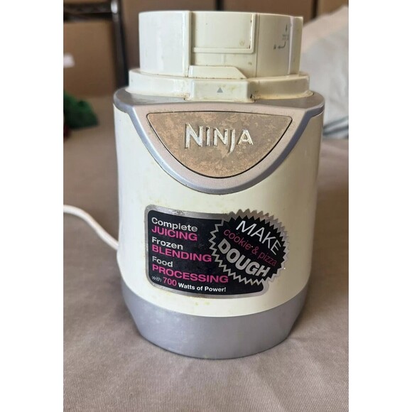 Ninja kitchen Blender System Pulse Model BL 204 30 700 Watts Tested Motor Only - Picture 3 of 16